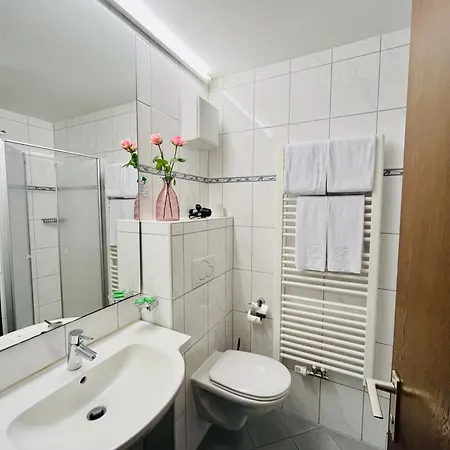 Gaestehaus Huber - Garni Oda ve Kahvaltı Bad Füssing